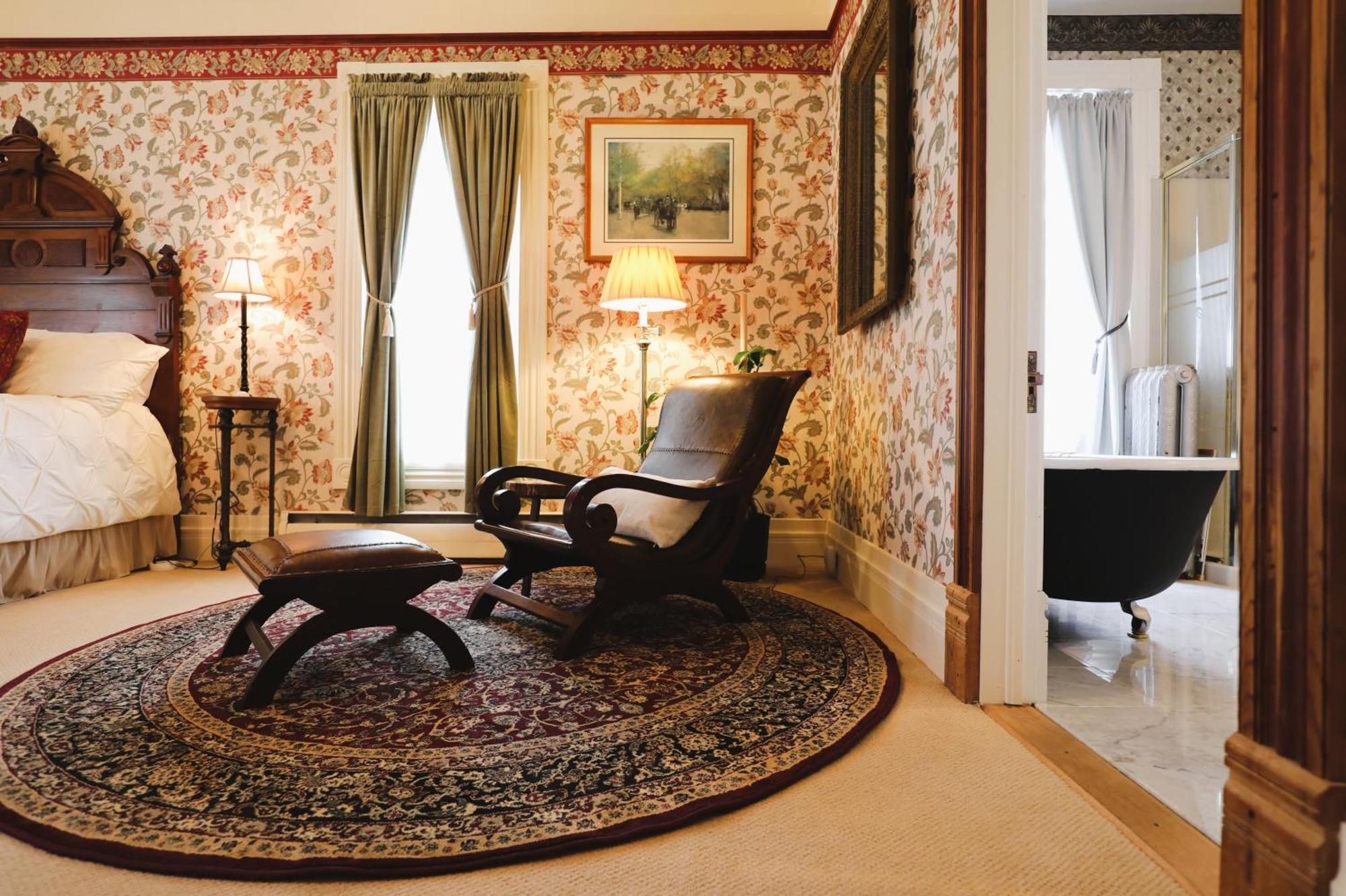 Adams Pragge House - Victorian Bed & Breakfast Порт-Таунсенд Екстер'єр фото
